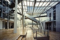 Foyer des Neubaus der Akademie