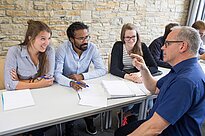 Lehre mit persönlichem Kontakt - Katholische Universität Eichstätt-Ingolstadt