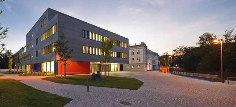 Hochschule für angewandte Wissenschaften Augsburg