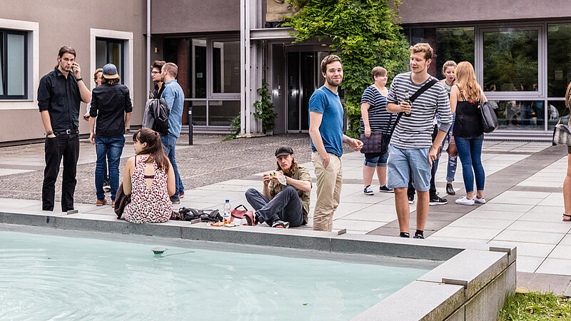 @ HfM Würzburg Auf dem Campus