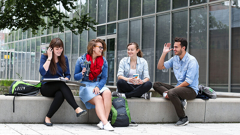 @ THI Students on the Campus