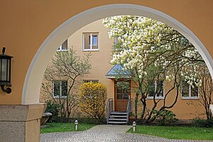 Innenhof der Hochschule f&uuml;r evangelische Kirchenmusik