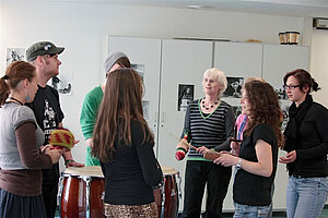 Seminar Studierende und Lehrende während eines Seminars