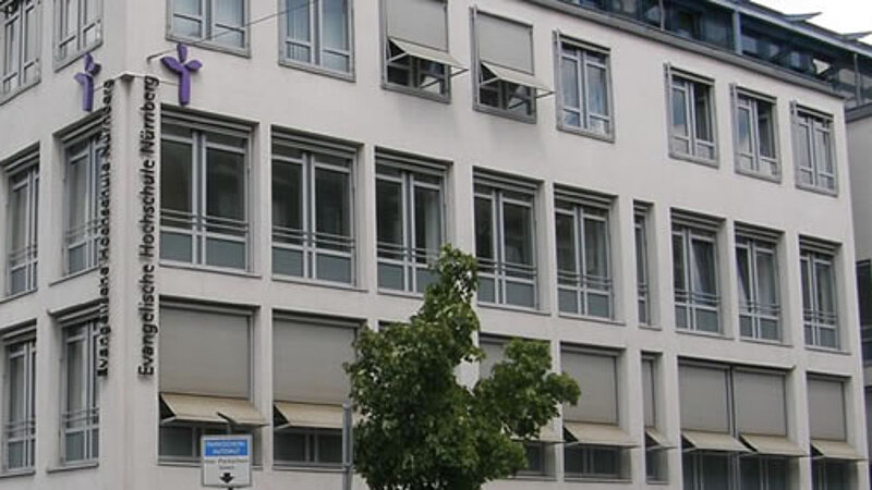 Das Hauptgebäude @ EVHN Das Hauptgebäude @ EVHN