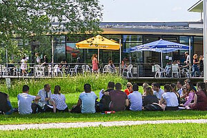 Studierende machen Pause 