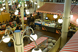 @ Uni Bayreuth Counters in the mensa from above