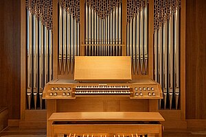 Bild der Bente-Orgel der Hochschule f&uuml;r evangelische Kirchenmusik